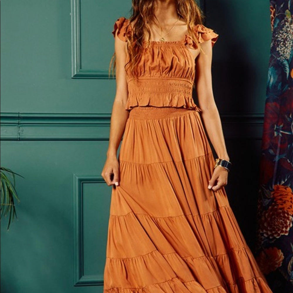 BRAND NEW SKIRT SET